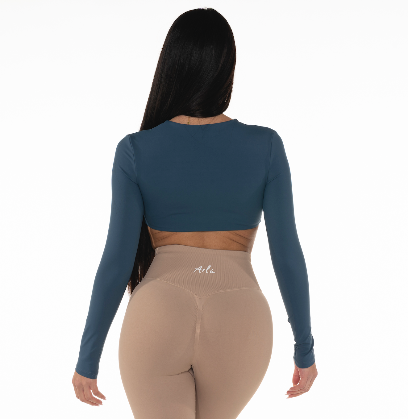 Arlú Twisted Top